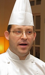 Click on Jason&#39;s picture for a short clip of Chef <b>Jason Bangerter</b> &gt;&gt;&gt;&gt;&gt;&gt; - IMG_2682